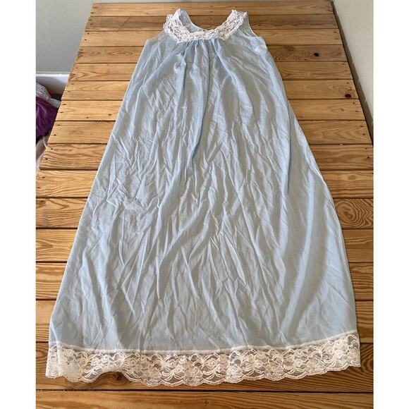 Miss Elaine Lace Trim Nightgown Size Medium Women’s Blue - Picture 1 of 7